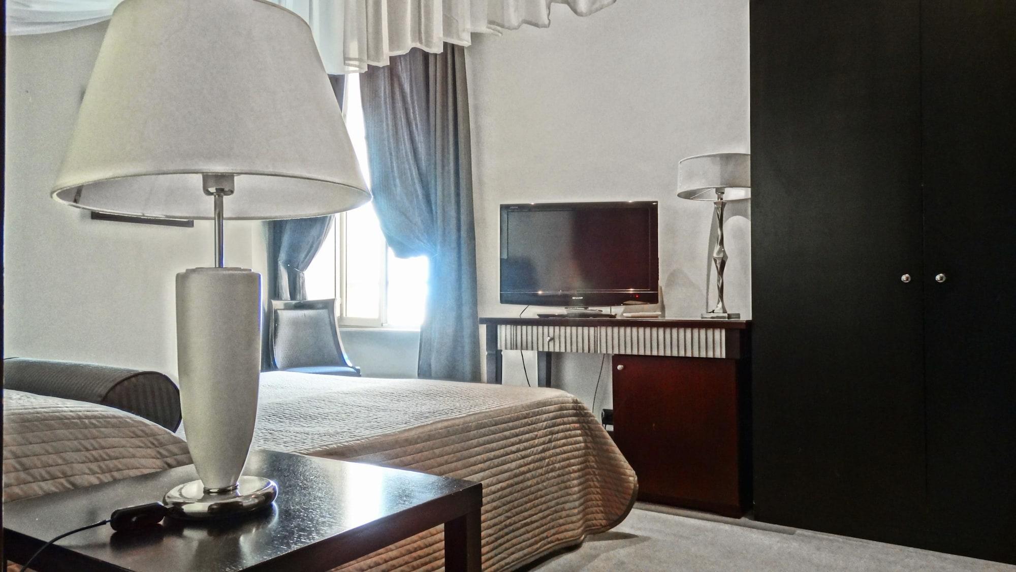 Hotel Giuggioli Rome Exterior photo